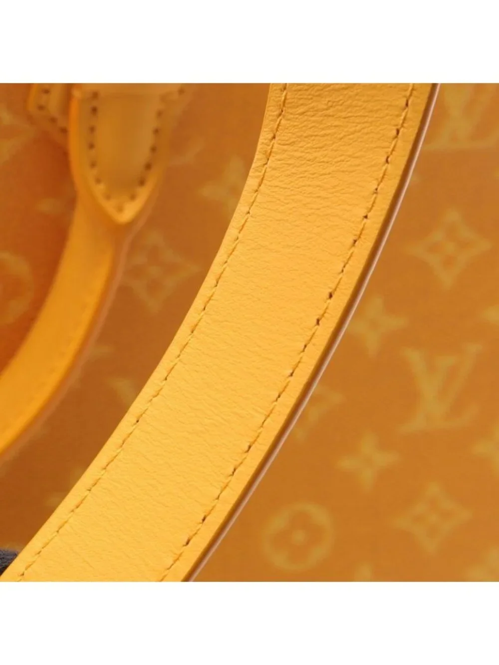 Louis Vuitton Tote Bag Sac Plat 24 H Yellow Leather